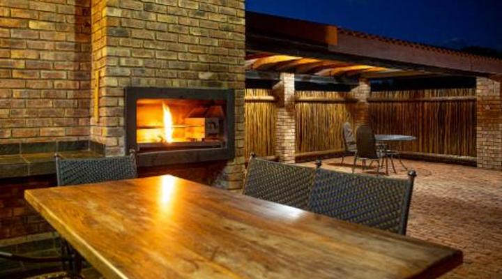 Sondela Nature Reserve & Spa Chalets