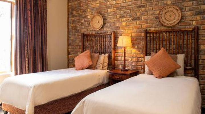 Sondela Nature Reserve & Spa Chalets