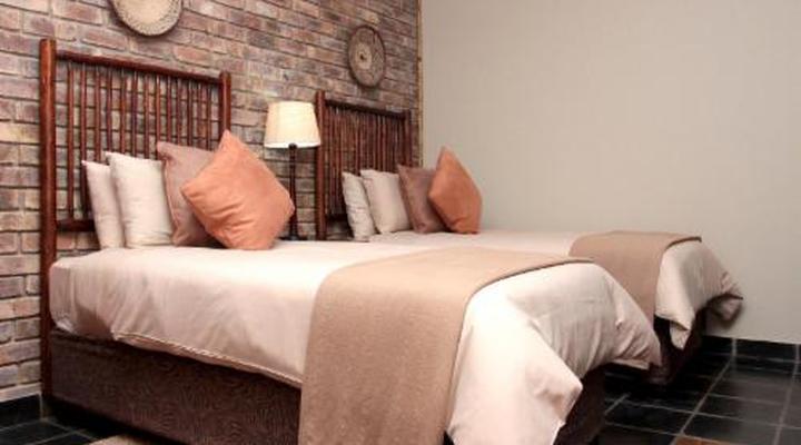 Sondela Nature Reserve & Spa Chalets