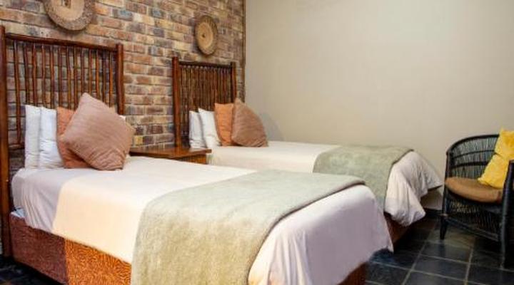 Sondela Nature Reserve & Spa Chalets