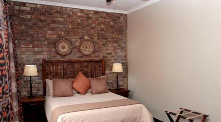 Sondela Nature Reserve & Spa Chalets