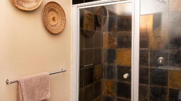 Sondela Nature Reserve & Spa Chalets