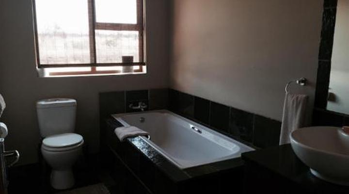 Sondela Nature Reserve & Spa Chalets