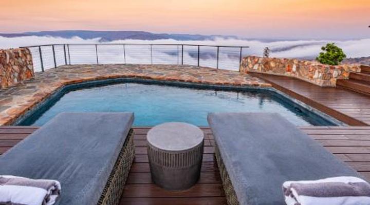 Zulu Rock Lodge - Babanango Game Reserve