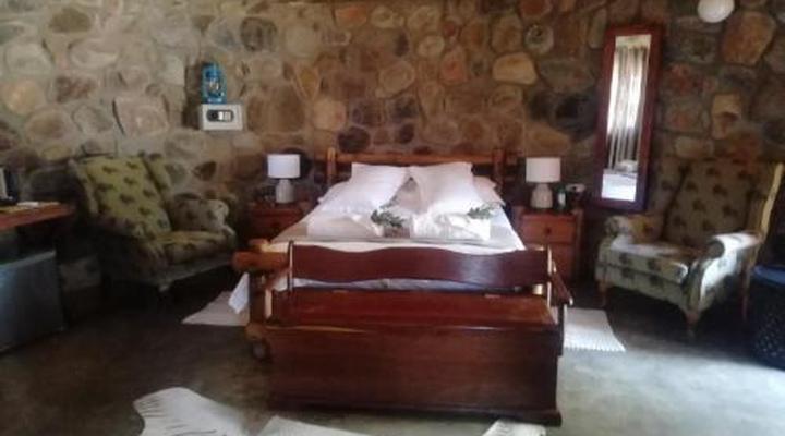 Shumba Safari Lodge