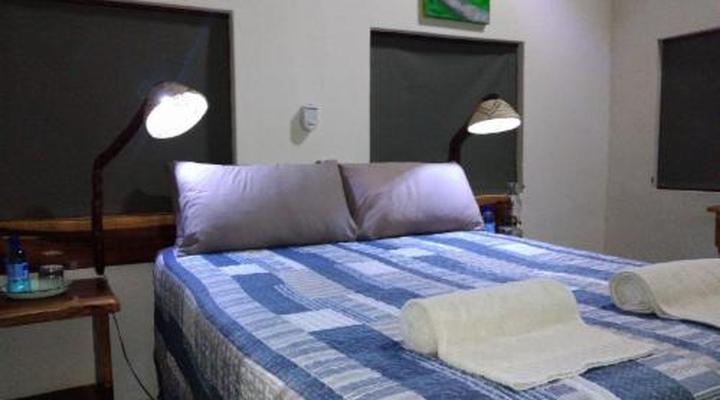 Nthakeni Bush & River Camp