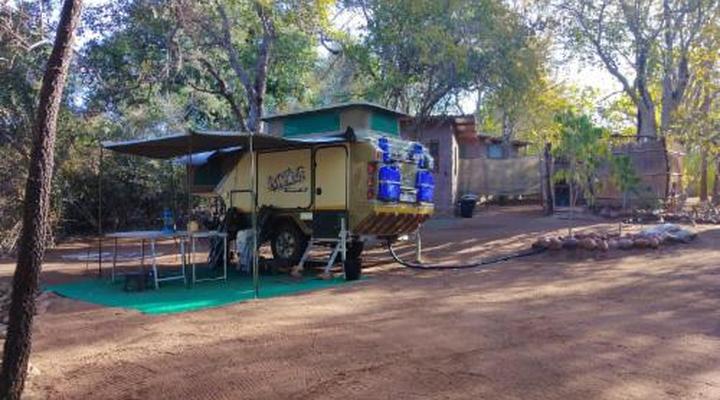 Nthakeni Bush & River Camp