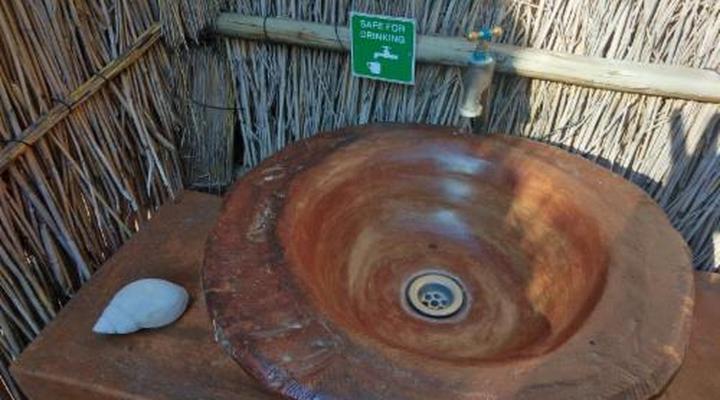 Nthakeni Bush & River Camp