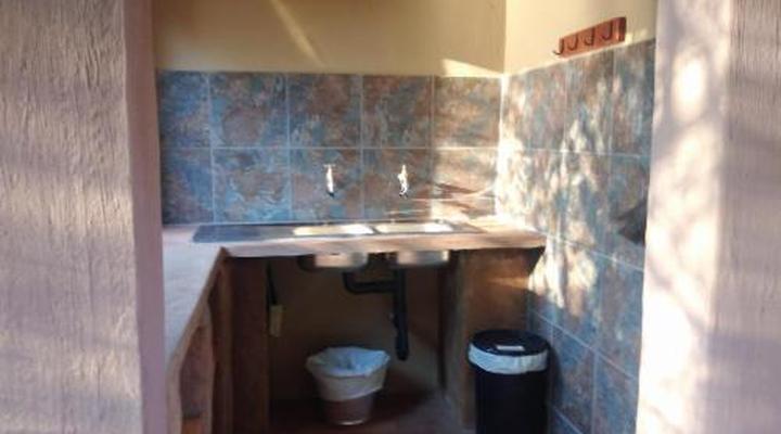 Nthakeni Bush & River Camp