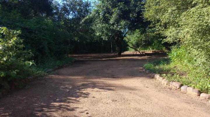 Nthakeni Bush & River Camp