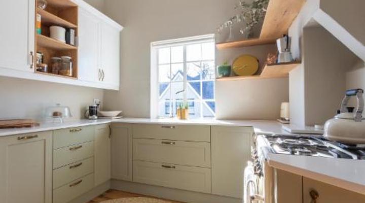 Minserie Collection: Classic Central House