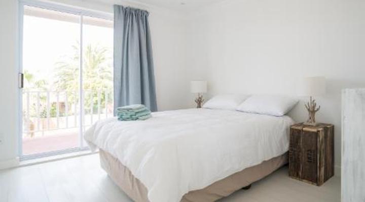 Sunset Beach Living Guesthouse