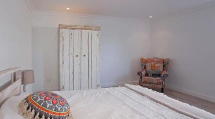 Sunset Beach Living Guesthouse