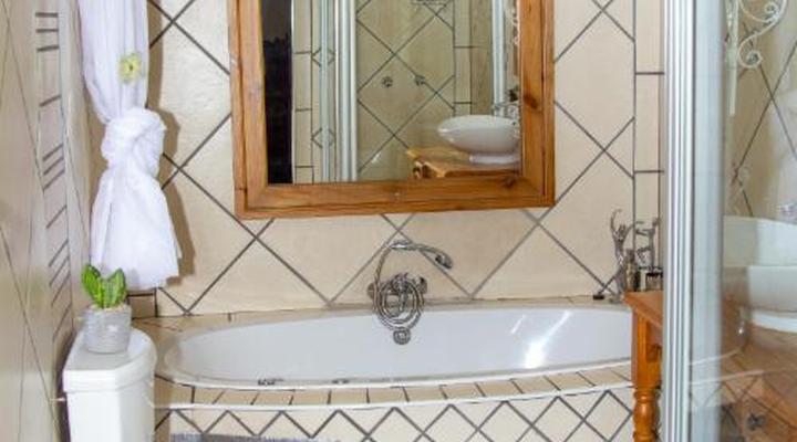 Ngwenya Boutique Hotel