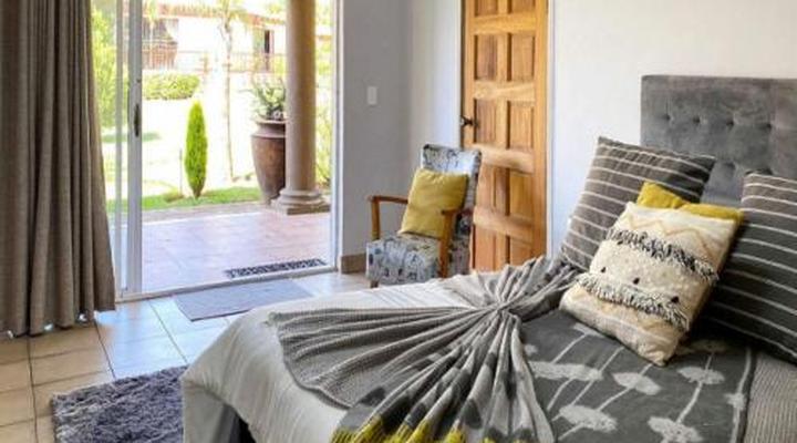 Tamarisk Guest Lodge