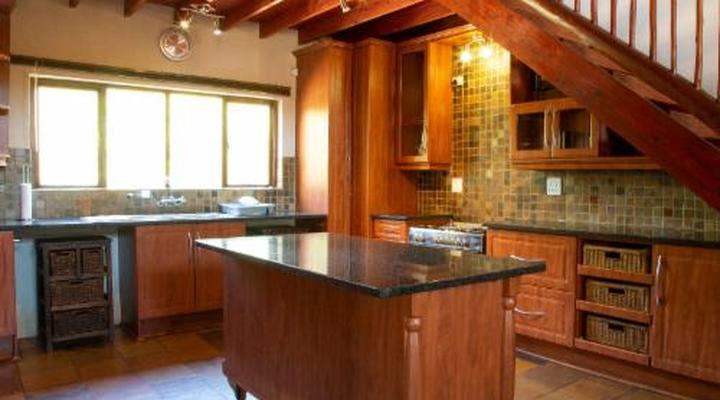 Sondela Nature Reserve & Spa Makhato Lodges