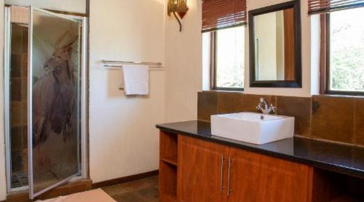 Sondela Nature Reserve & Spa Makhato Lodges