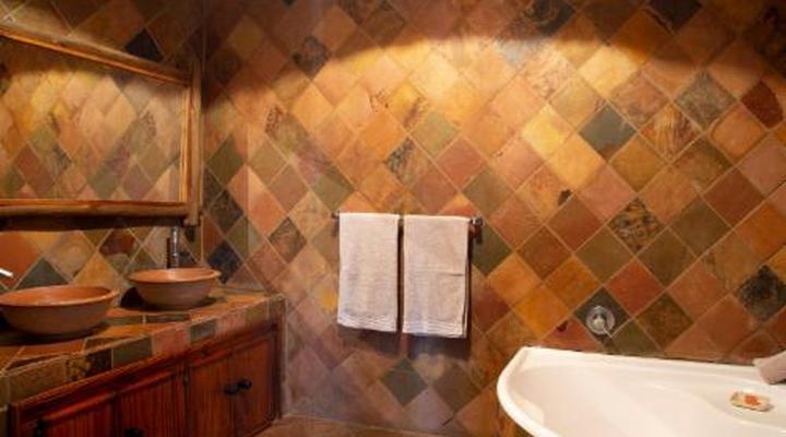 Sondela Nature Reserve & Spa Makhato Lodges