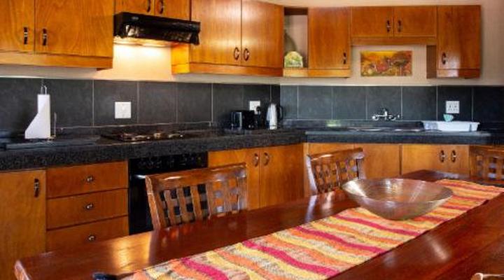 Sondela Nature Reserve & Spa Makhato Lodges