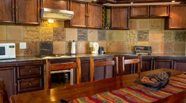 Sondela Nature Reserve & Spa Makhato Lodges