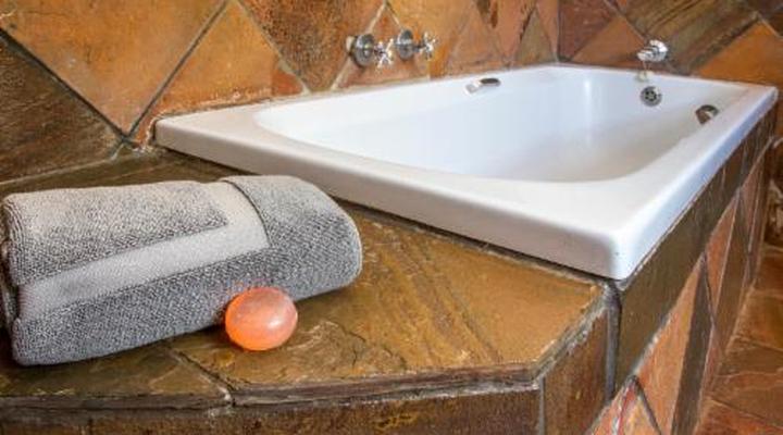 Sondela Nature Reserve & Spa Makhato Lodges