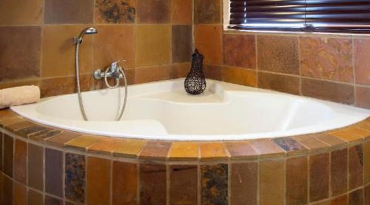 Sondela Nature Reserve & Spa Makhato Lodges