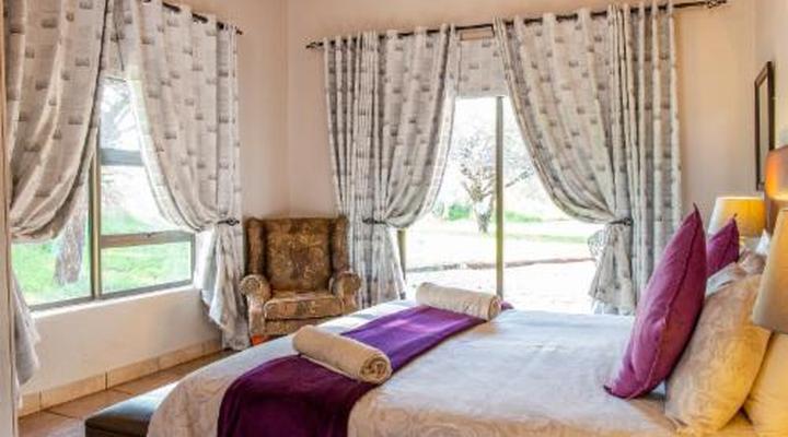 Sondela Nature Reserve & Spa Makhato Lodges