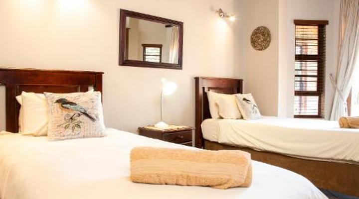 Sondela Nature Reserve & Spa Makhato Lodges