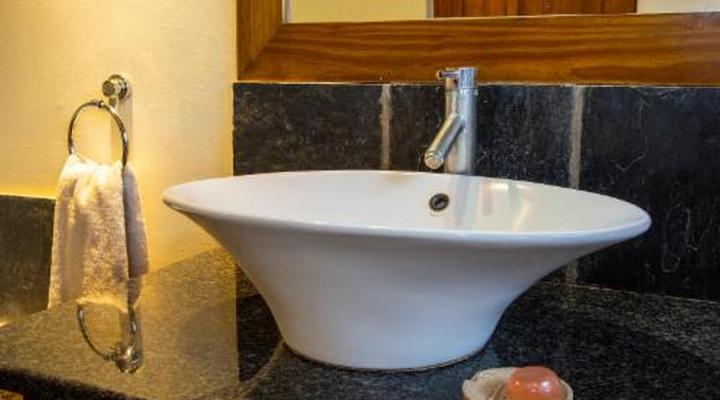 Sondela Nature Reserve & Spa Makhato Lodges