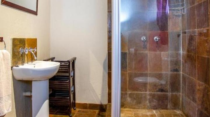 Sondela Nature Reserve & Spa Makhato Lodges