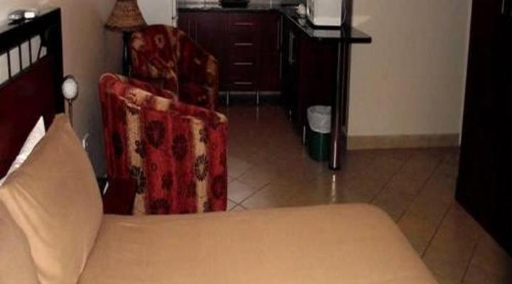 Country Blue Luxury Guest House