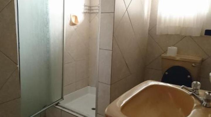 Country Blue Luxury Guest House