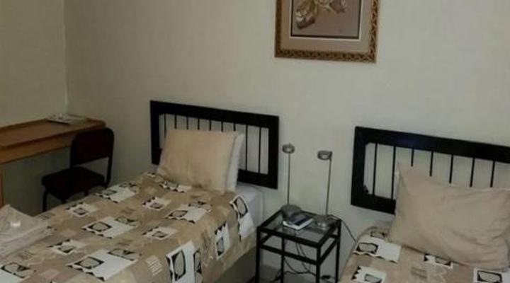 Country Blue Luxury Guest House