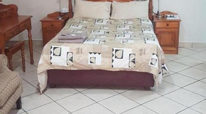 Country Blue Luxury Guest House