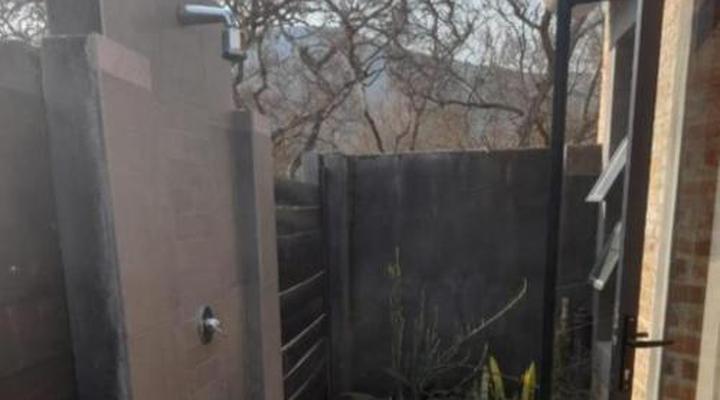 Crocodile Sands River Lodge