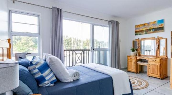 Mzingazi On The Bay Waterfront Villas