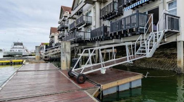 Mzingazi On The Bay Waterfront Villas