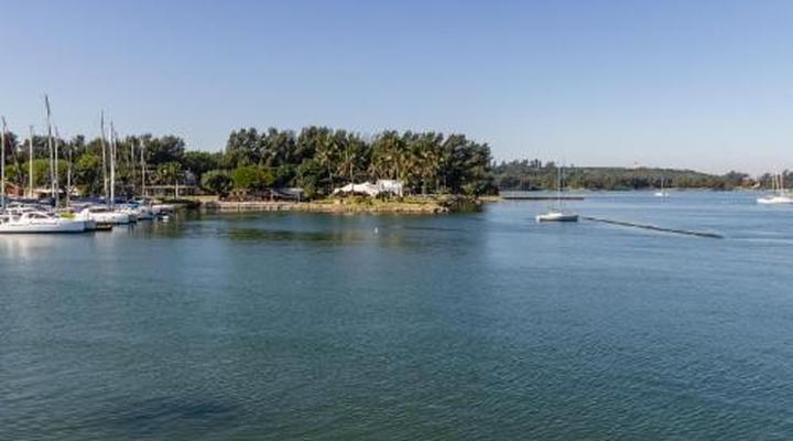 Mzingazi On The Bay Waterfront Villas