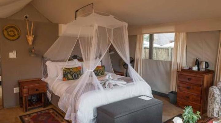 Umkumbe Bush Lodge Luxury Tented Camp