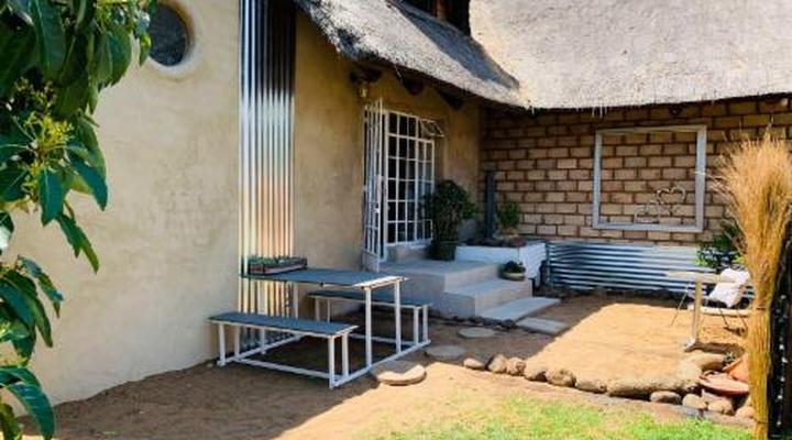 OppiPlasie Guest House