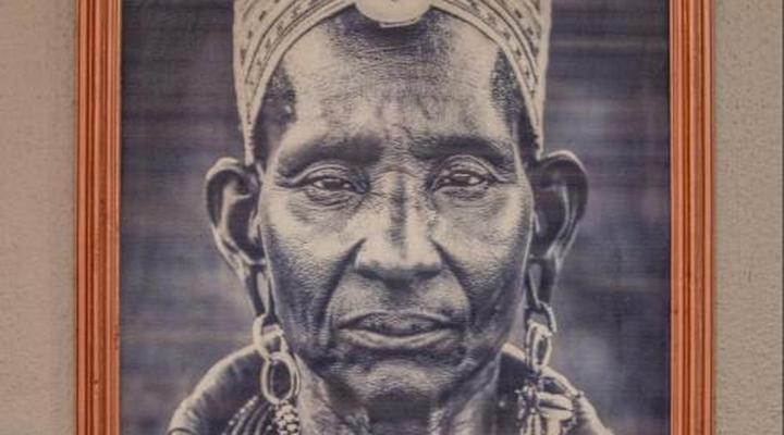 Bush Baby Valley Lodge