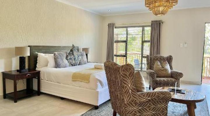 Bush Baby Valley Lodge