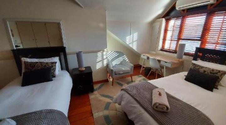 The Oak Potch Guesthouse