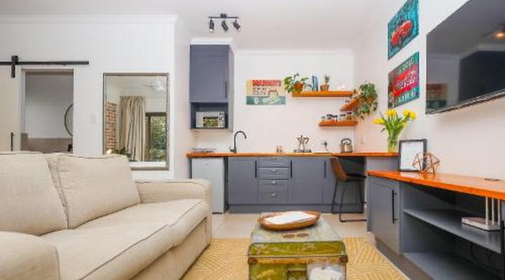 The Blue Door Guesthouse