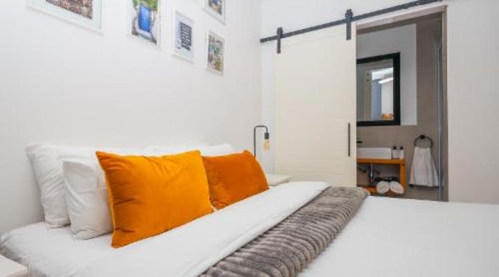 The Blue Door Guesthouse