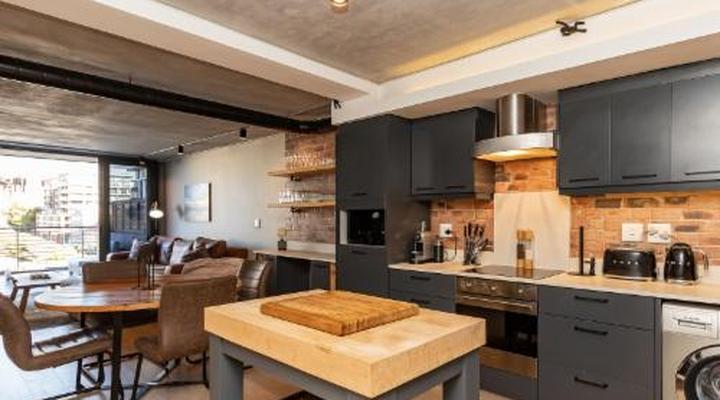 16 on Bree Apartments