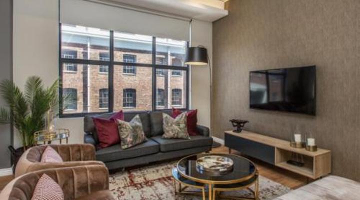 16 on Bree Apartments