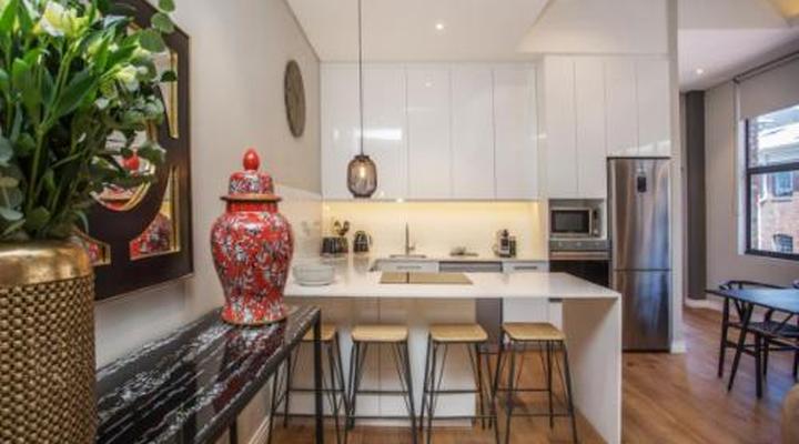 16 on Bree Apartments