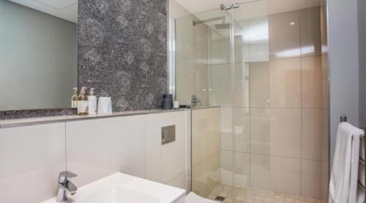 16 on Bree Apartments