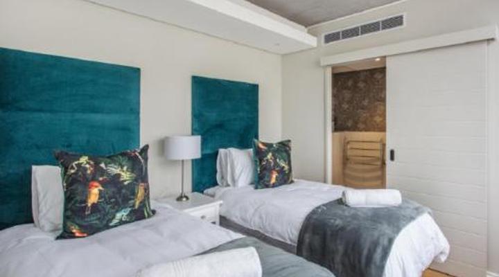 16 on Bree Apartments